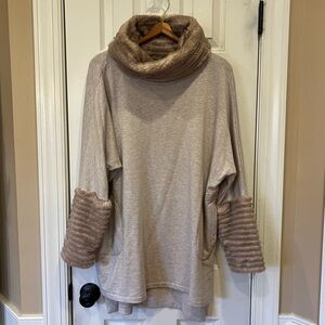 Capote Stella Cowlneck Tunic Sweater with Faux Fur Trim
